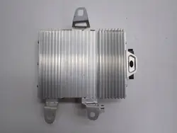 Tesla OEM 1507152-01-B Radioversterker voor Model Y