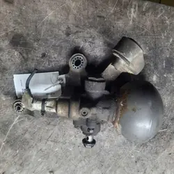 Distributeur d'air/Bloc de soupapes (Suspension pneumatique) CITROËN 9657351680