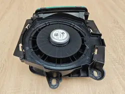 OEM 2622566 höger subwoofer för BMW 4 G26 G20