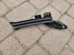 OEM 9832154480 Guide de vitre avant gauche