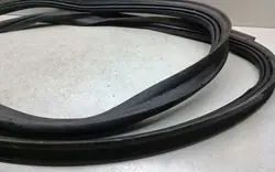 Joint de coffre BMW F46 OEM 7474443 - Occasion