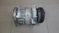 Compresseur de climatisation Renault Clio II 7700115830