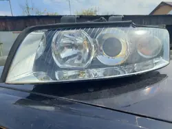Faros Izquierdo Audi A4 B6 01-04 EUR Original
