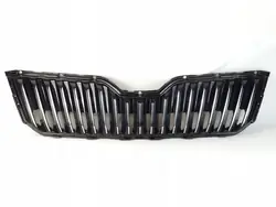 SKODA SUPERB 3 Mitten Grill 3V0853653A Utan Radar