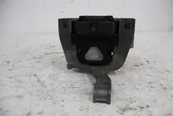 Skoda Moottorin Kiinnike OEM G3109420 1.6 TDI
