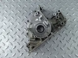 Bomba de aceite Audi Q2 usado OEM 04E115109AC