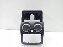 Radio ramskydd OEM P10381A77200 Nissan Qashqai