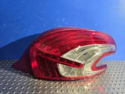 Luz trasera LED derecha Peugeot 208 I 9672628380