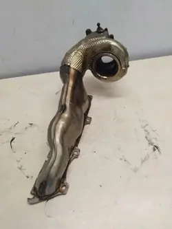 Avgasgrenrör Audi A8 D2 OEM 079253034CF 4.0L