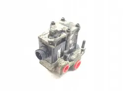 Mercedes-Benz releventtiili OEM 81521806019