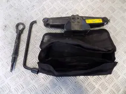 Citroen C3 III 2016 Vara-renkaan Setti - OEM Käytetty