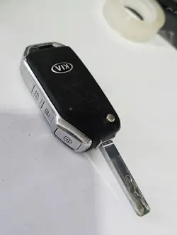 Clé Kia Xceed OEM 95430J7100 - État d'occasion