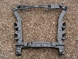 Etupalkki Dacia Duster 2015 1.5 DCI OEM 544045767R
