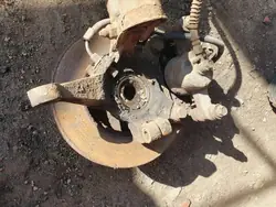 OEM Kia Picanto etuakseli vasen navaryhmä - Käytetty