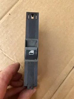 Linker Fenster-Schalter BMW 3 E46 8381511