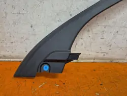 Volvo XC60 II Ovenkehys Etu Oikea OEM 31407564
