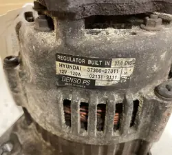 Alternateur Hyundai OE 37300-27011