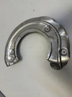 Protector de disco de freno delantero derecho OEM 6893280 BMW iX