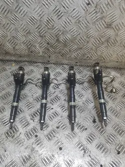 Toyota Avensis T25 Injectors Set 23670-0G010