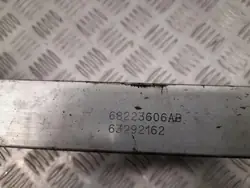 Support de colonne de direction OEM 68223606AB Chrysler