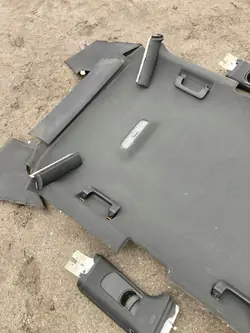 Conjunto de teto preto OEM 8P0 com pilares para Audi A3