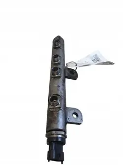 Jaguar XF X250 3.0D Injectierail OEM 0445216030
