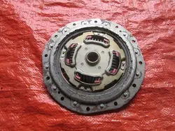 TOYOTA HIGHLANDER III 2.5i 2020 EMBRAYAGE AUTOMATIQUE 4x4OE008595