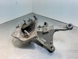 Vaihteiston Kiinnike OEM 112202847R Renault Capturille