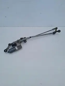 Etupyyhkijän moottorin mekanismi Audi Q7 4L