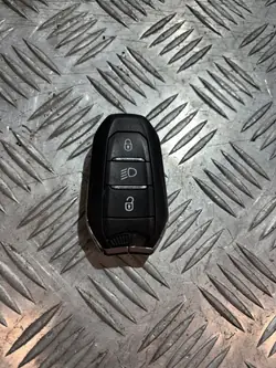 Keyless-fjärrkontroll PK23139 för Citroen C4 III