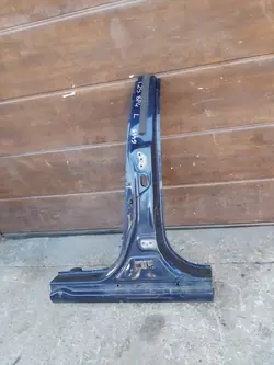 T25 Säule B links Toyota Avensis