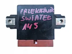 VALO-ohjausmoduuli VOLVO V40 S40 I 1996-2003 OEM 30852028