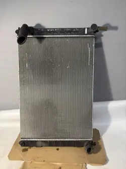 Radiateur d'eau OEM 214601MA0A pour Infiniti M37 3.7L