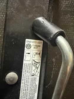 Gato OEM 5N0011031 para VW Tiguan I - Usado