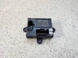 Oven ohjausmoduuli OEM 31343026AC Volvo S80 II:lle