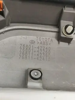 Charnière hayon Toyota RAV4 OEM 7680142240