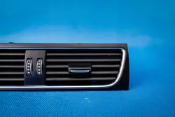 Grille d'aération Audi A4 8K A5 8T Lift 8T1820951E