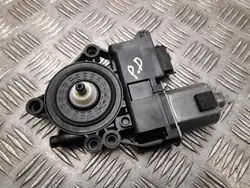 Hyundai Kona II 2023 etu oikea ikkunamoottori OEM 82460-BE110
