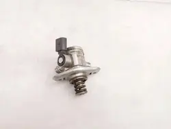Brandstofpomp OEM A2820700001 voor A-Klasse W177 1.3