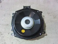 OEM 9247342 Subwoofer BMW X5 HiFi - Harman Kardon
