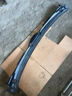Cubierta brazo limpiaparabrisas BMW X5 E53 OEM 51718256313