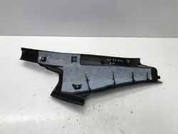 BMW OEM 9462355 Cubrepilar trasero izquierdo - Usado
