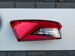 SKODA KODIAQ 2016- LUZ LED TRASERA IZQUIERDA