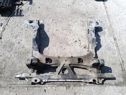 Mercedes-Benz W245 2.0 CDI Framsläde OEM Wrakowisko-12162-