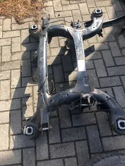 Framhjulsnav OEM 255516 BMW 6 F06 Gran Coupe
