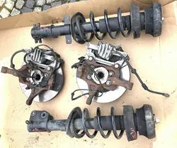 Ammortizzatore Destro Mozzo 543025750R Trafic III Vivaro 2.0 DCI