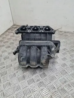 VW Ansaugkrümmer OEM 03F129711C für Polo 1.2L