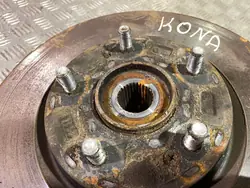UTO36800 Moyeu de roue avant pour Hyundai Kona I 2020
