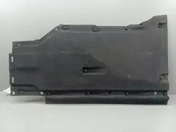 Protection Sous-Carrosserie Droite Audi A4 B9 Kombi 8W0825208