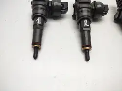 Spolarpump OEM 038130073AG för VW Golf V